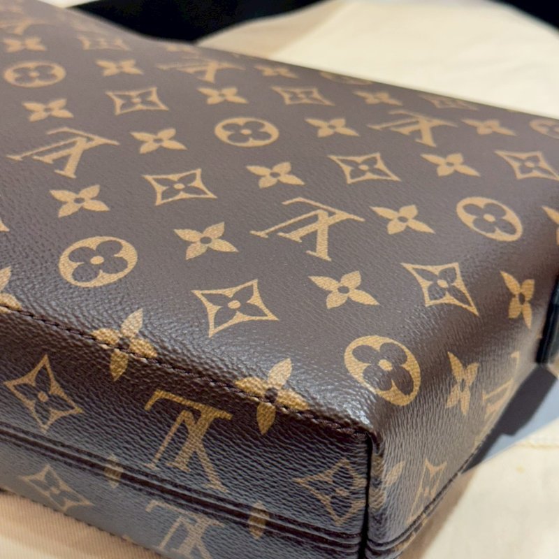 LV 斜背包/側背包/郵差包 M45557 93成新-4