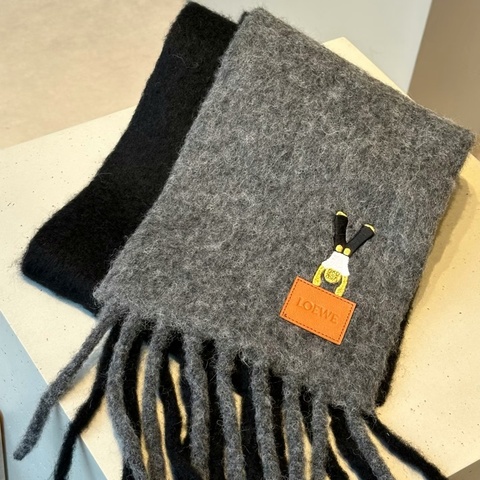 Loewe Scarf in alpaca and wool blend