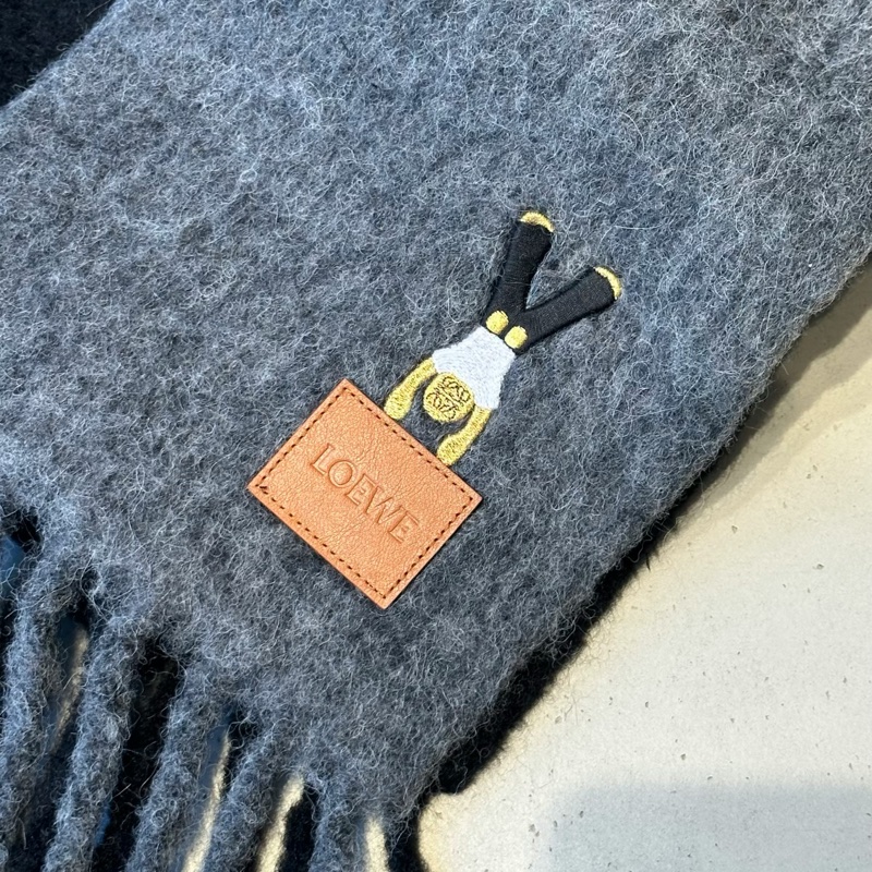 Loewe Scarf in alpaca and wool blend-1