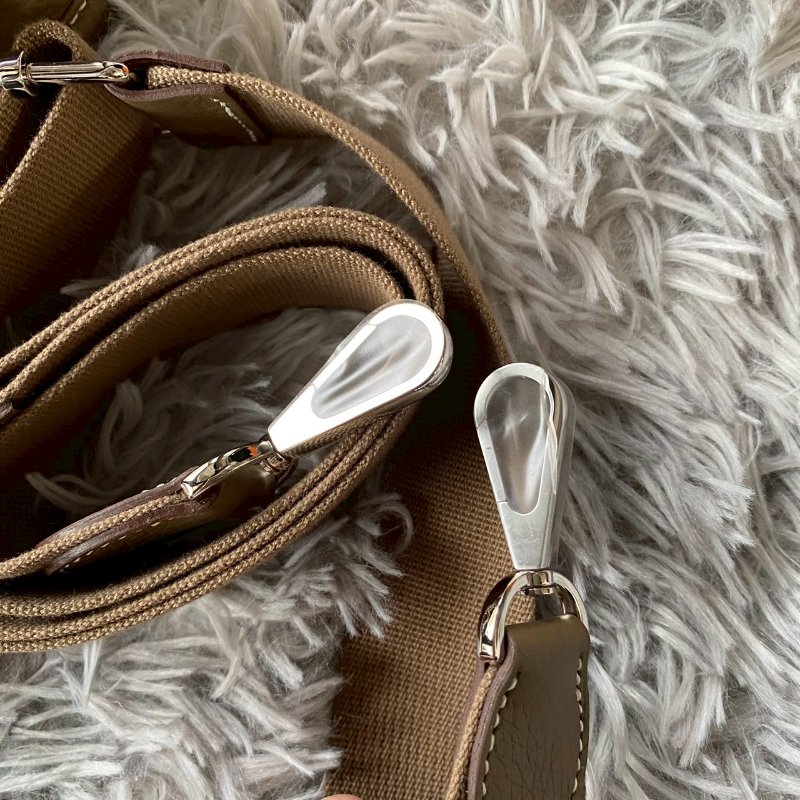 HERMES 新尺寸 Evelyne 23cm 18大象灰 銀釦 斜背包 K刻-7