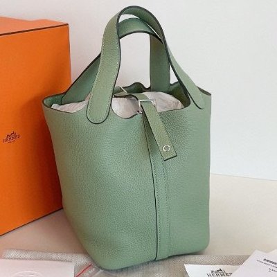 閒置新 Hermes愛馬仕picotin菜籃子18牛油果綠銀扣-0