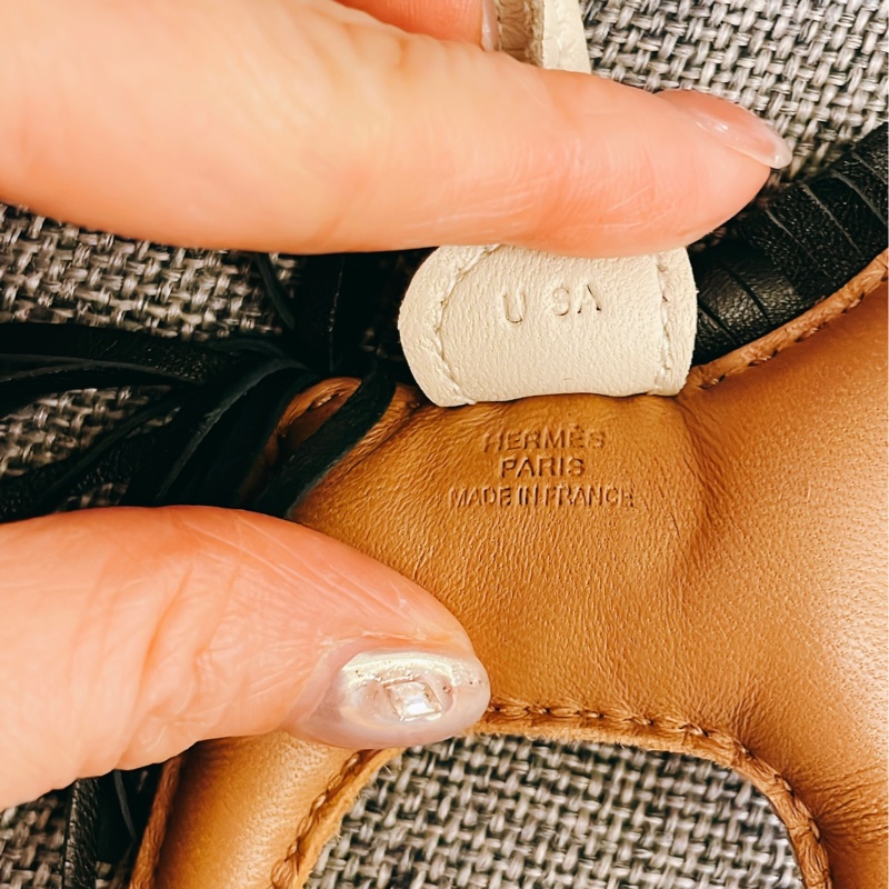 專櫃熱門色✨Hermes愛馬仕 Rodeo小羊皮手工馬兒吊飾棕黑色/馬上有錢💰-8