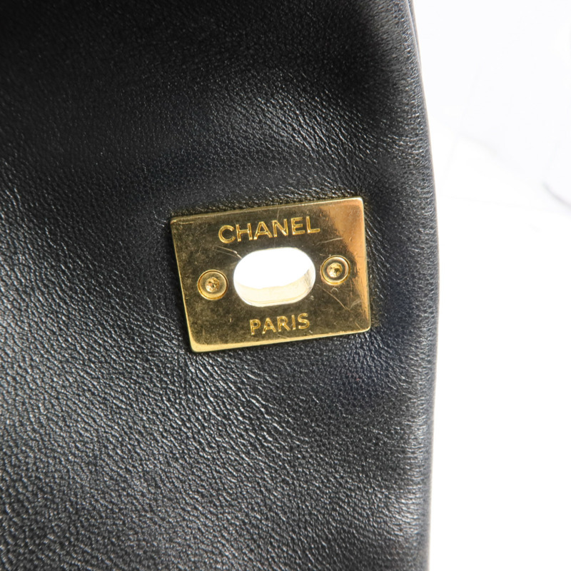 CHANEL 羊皮皮革COCO Mail Crossbody Bag金扣金鏈肩背包-9