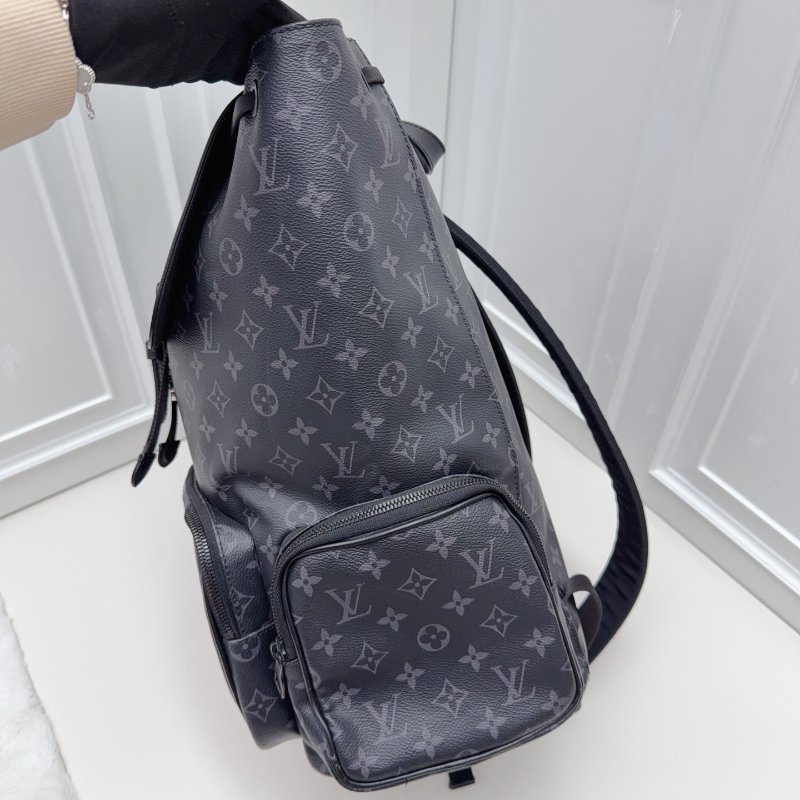 芯片款 LV黑武士老花男士雙肩包-2