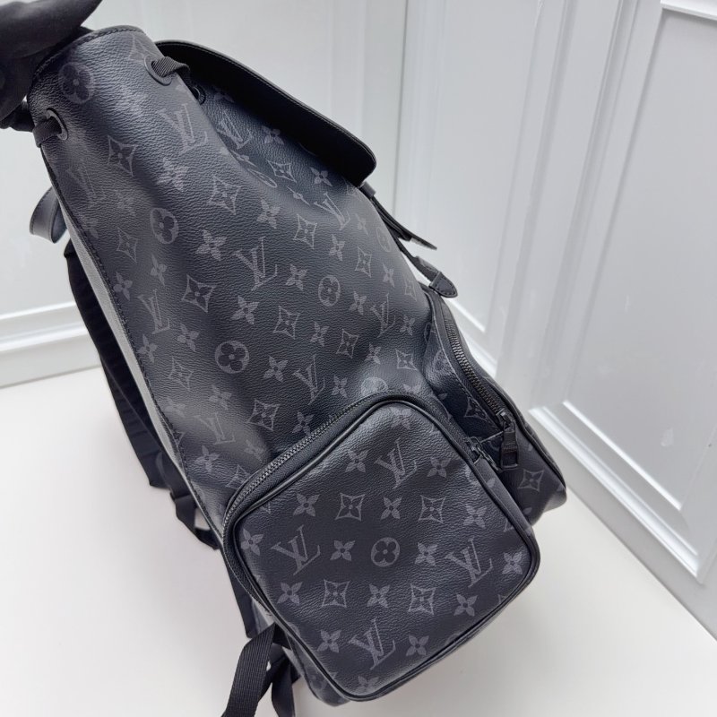 芯片款 LV黑武士老花男士雙肩包-3