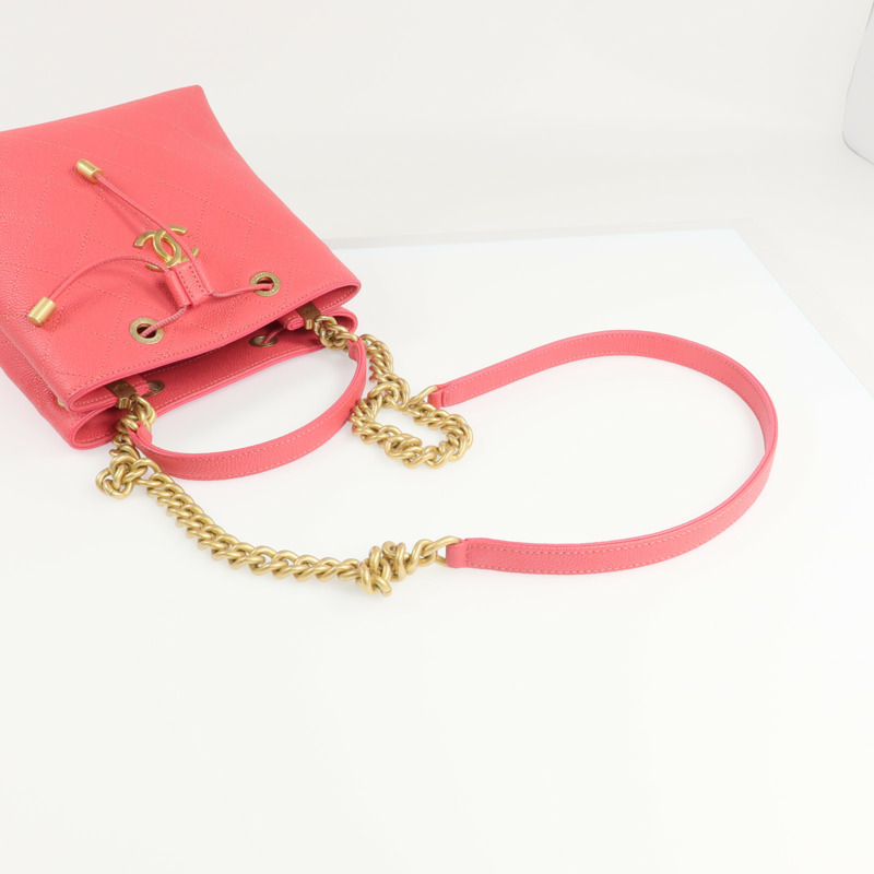 CHANEL 牛皮皮革Bolsa CC Drawstring金扣手挽肩背兩用袋-8