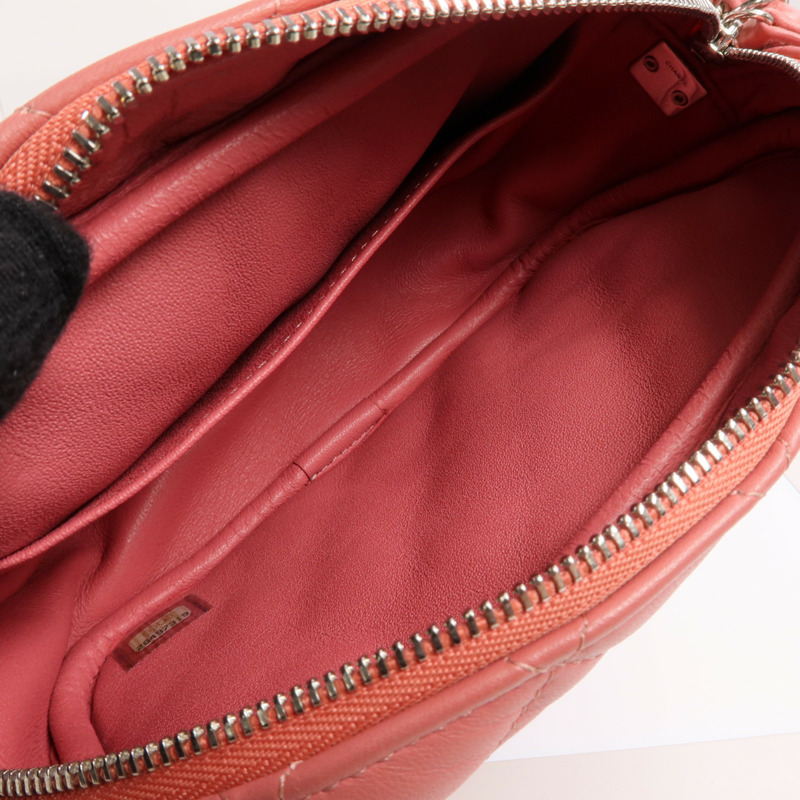 CHANEL 羊皮皮革Camera Bag銀扣鏈帶肩背袋-4