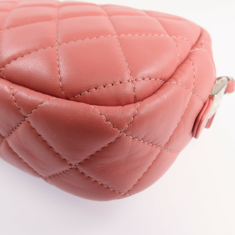 CHANEL 羊皮皮革Camera Bag銀扣鏈帶肩背袋-13