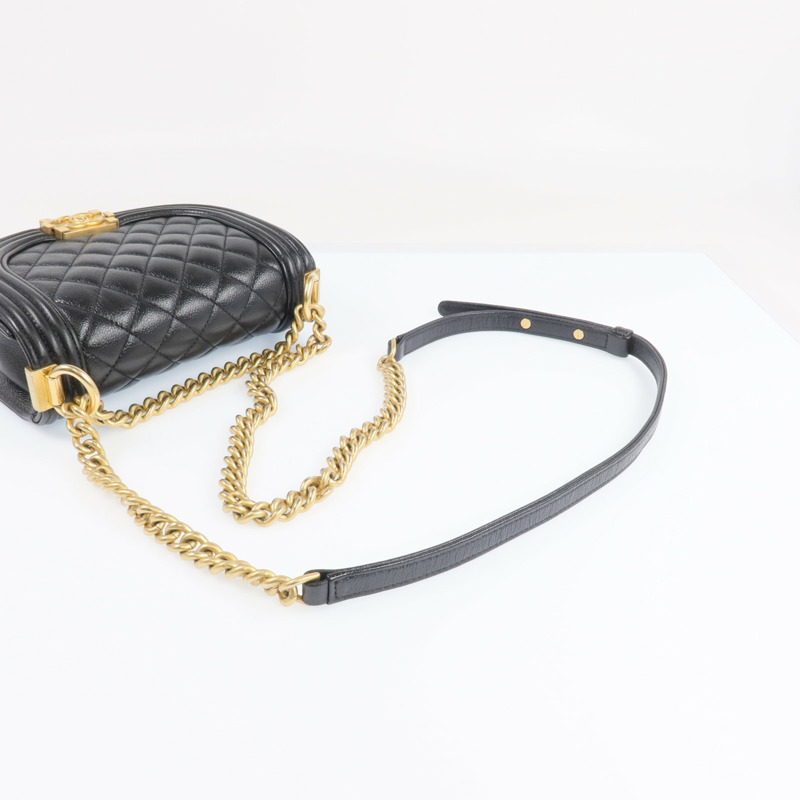 CHANEL 牛皮皮革Boy Chanel金扣鏈帶肩背袋-7