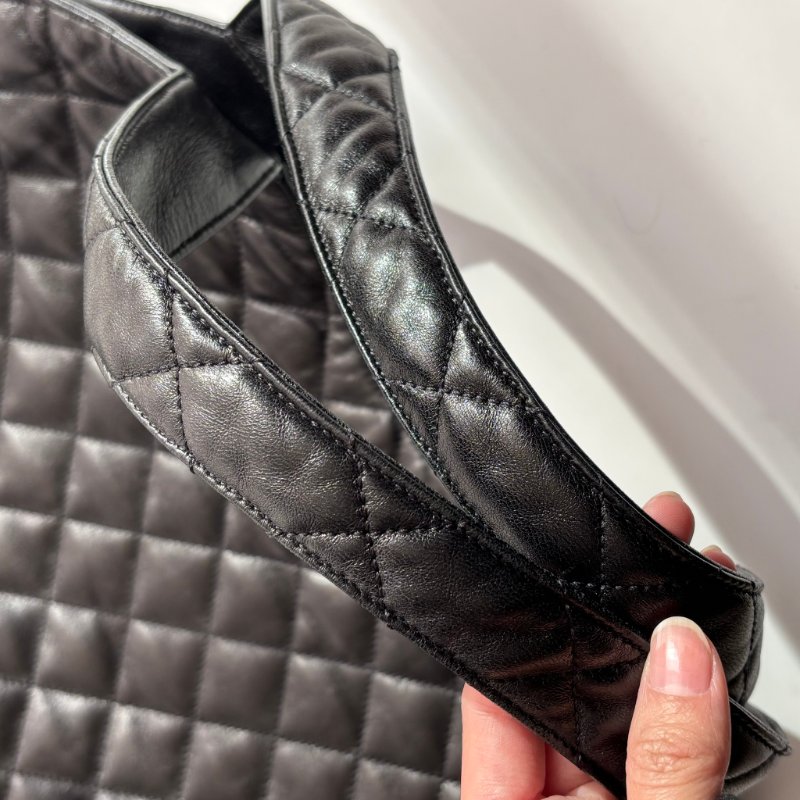 Rosé 同款::Saint Laurent::YSL Icare絎縫小羊皮超大型購物袋 大型手袋黑色-19