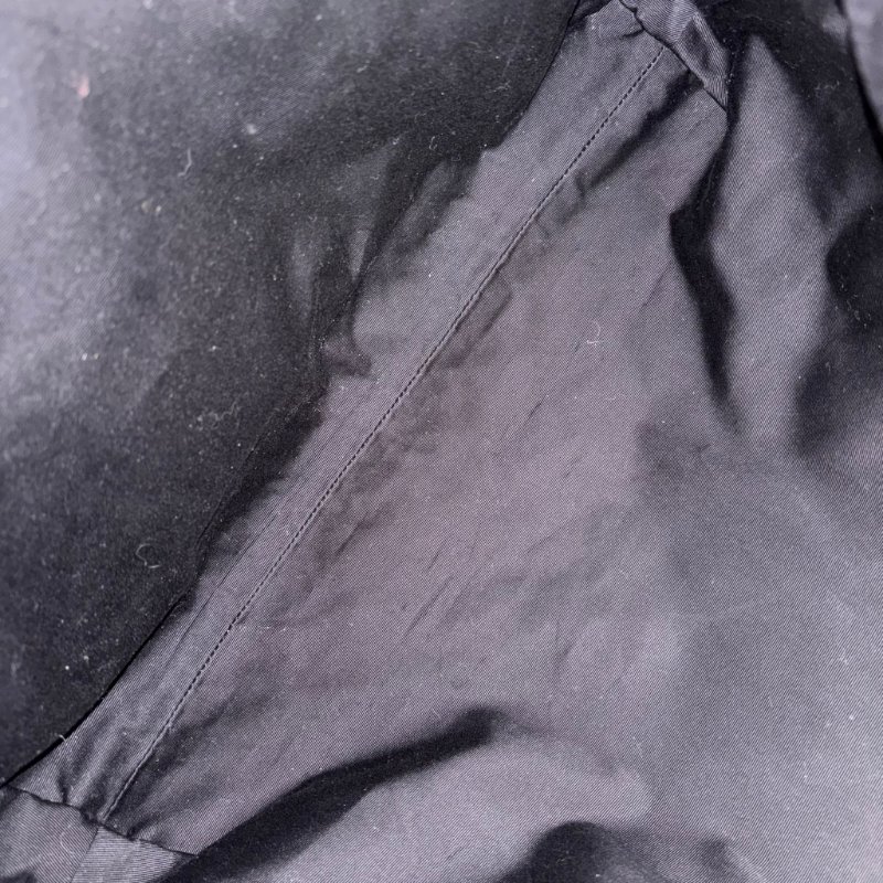 Rosé 同款::Saint Laurent::YSL Icare絎縫小羊皮超大型購物袋 大型手袋黑色-21