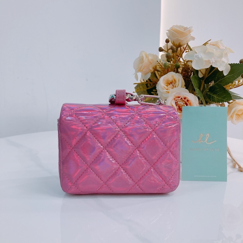 MS0518 CHANEL 香奈兒幻彩桃紅色特別版卡包吊飾CARD HOLDER WITH HOOK GOATSKIN IRIDESCENT PURPLE-1