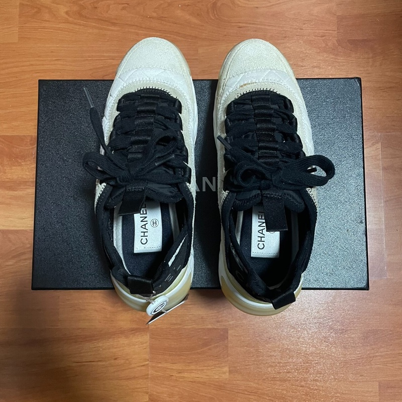 Chanel香奈兒雙C徽標 低幫休閒鞋 女款 白色 36碼-3