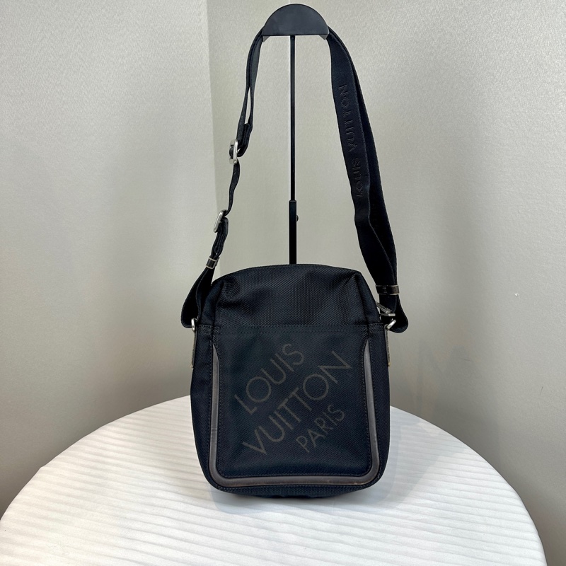 路易威登/Louis Vuitton Citadin Messenger Bag 黑色帆布斜背包 20x7x25cm-0