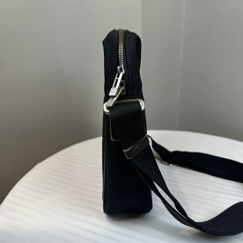 路易威登/Louis Vuitton Citadin Messenger Bag 黑色帆布斜背包 20x7x25cm-3