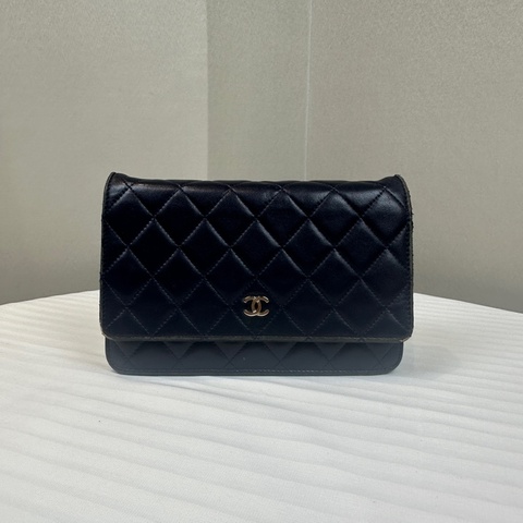 香奈兒/Chanel WOC 银扣深蓝色羊皮雙C鏈條單肩斜背包 20x5x13cm