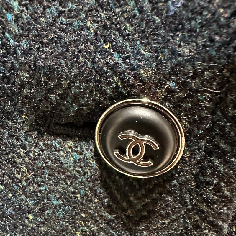 【美收精品】CHANEL深色大衣 4-781-6