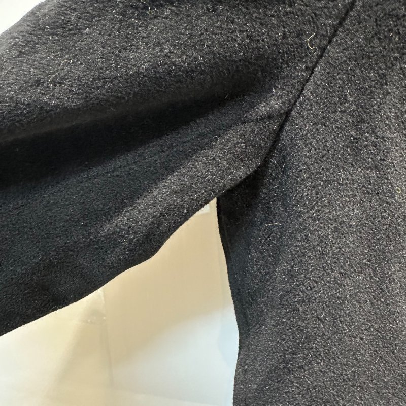 【美收精品】CHANEL黑色絨布大衣 4-782-6