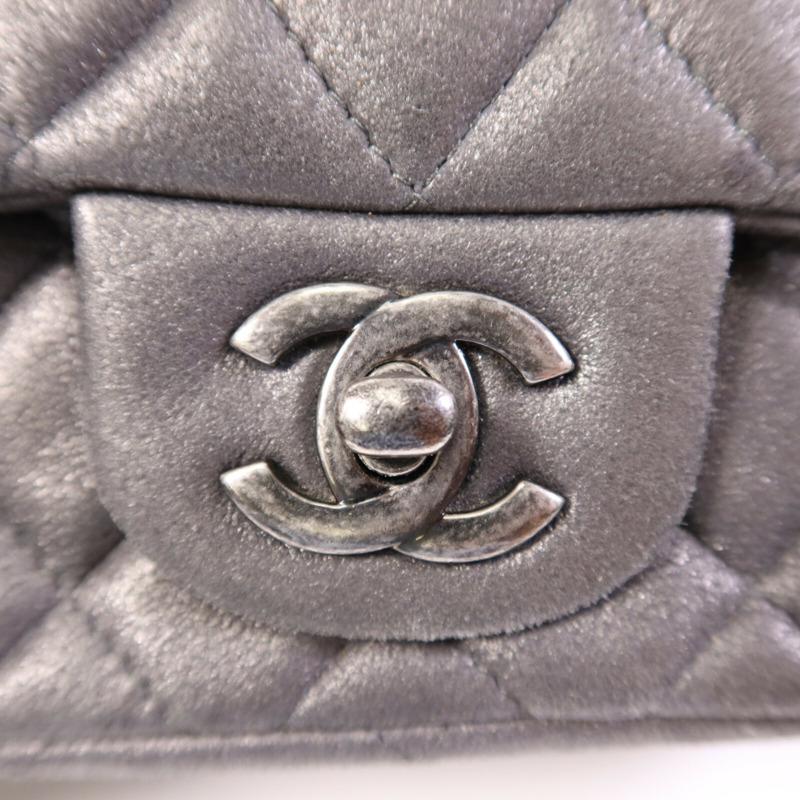 CHANEL 牛皮皮革Mini Classic 17銀扣鏈帶肩背袋-6