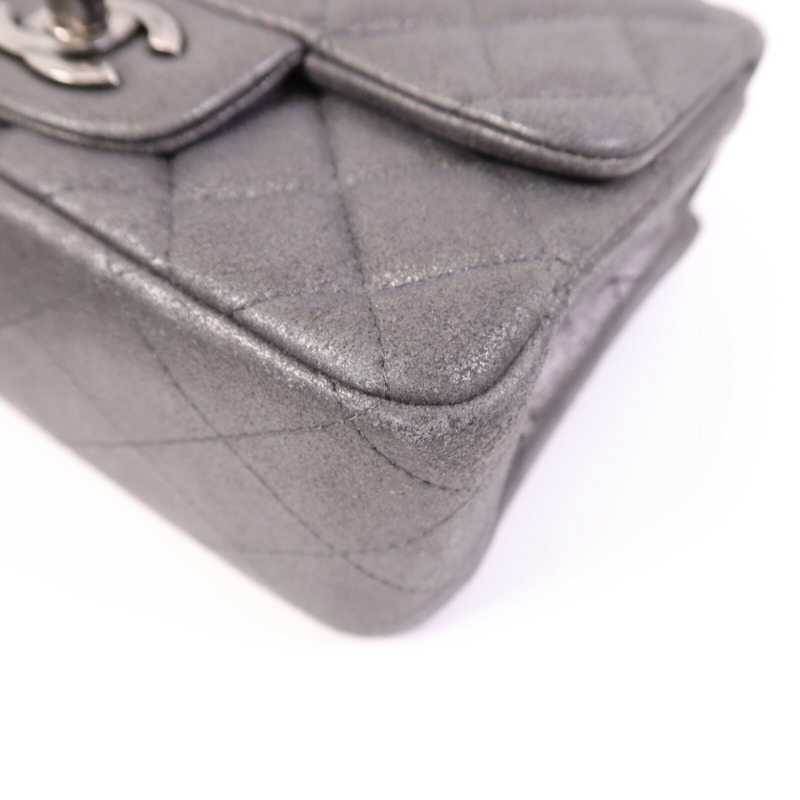 CHANEL 牛皮皮革Mini Classic 17銀扣鏈帶肩背袋-10