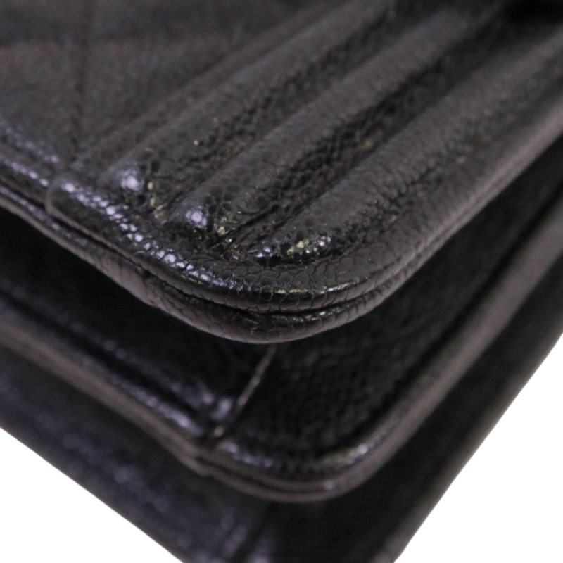 CHANEL 牛皮皮革Boy金扣鏈帶肩背袋-11