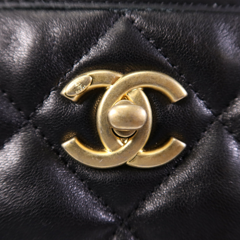 CHANEL 羊皮皮革Tote Bag金扣手挽袋-6