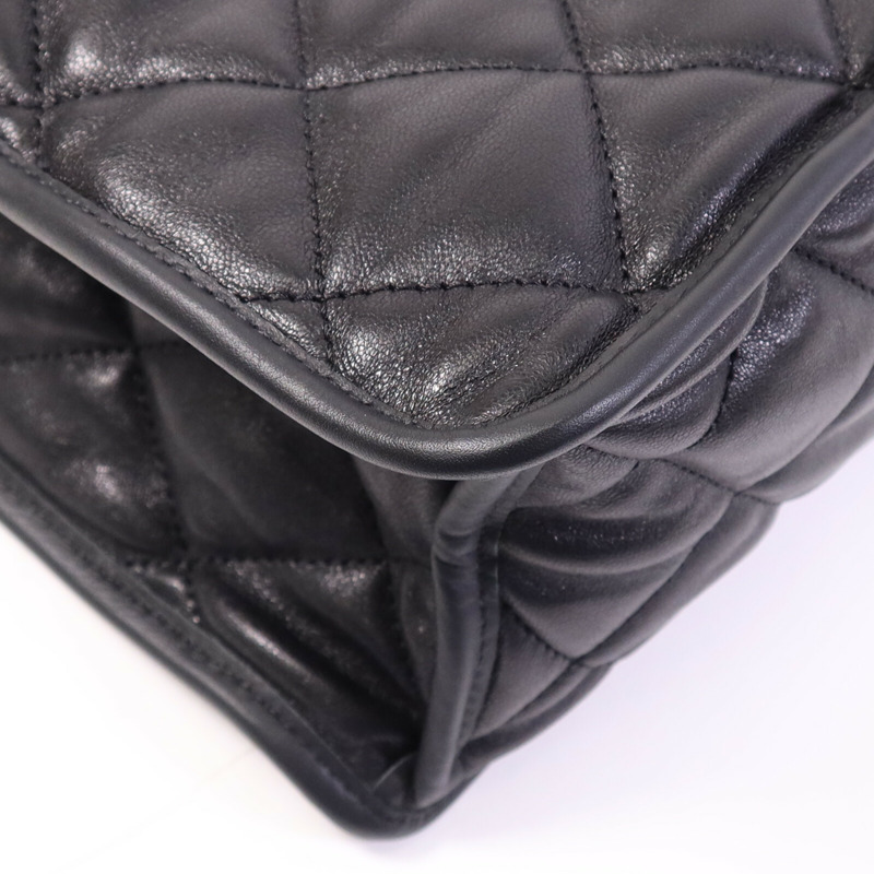 CHANEL 羊皮皮革Tote Bag金扣手挽袋-11