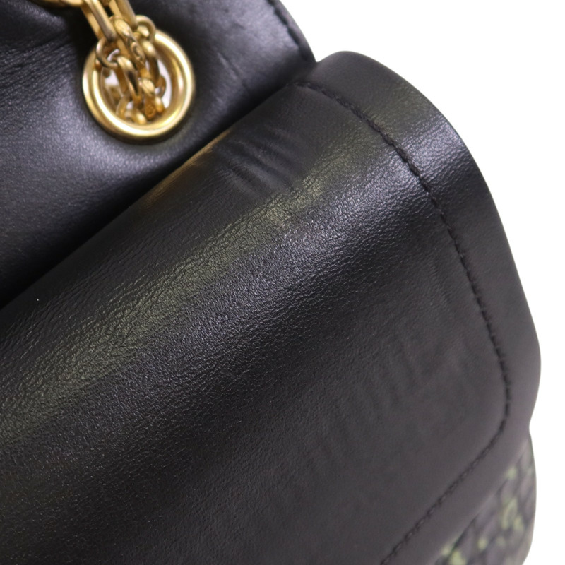 CHANEL 牛皮皮革2.55 Graffiti Reissue金扣鏈帶肩背袋-17