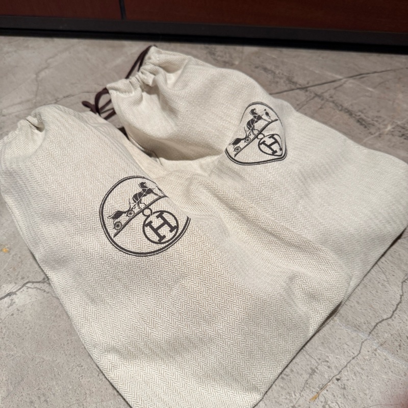 「全新」愛馬仕涼鞋38-白-2