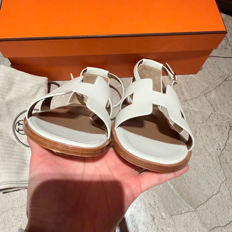 「全新」愛馬仕涼鞋38-白-8