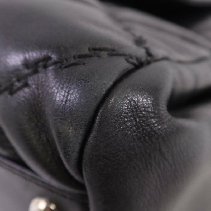 CHANEL 牛皮皮革Chain Shoulder銀扣鏈帶肩背袋-11