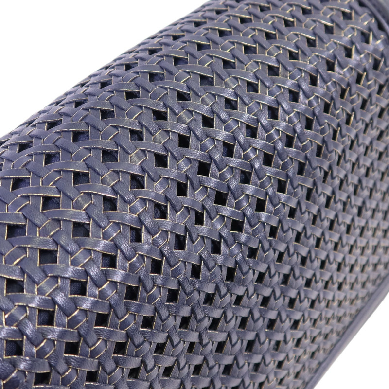 CHANEL 羊皮皮革Boy 28金扣鏈帶肩背袋-20