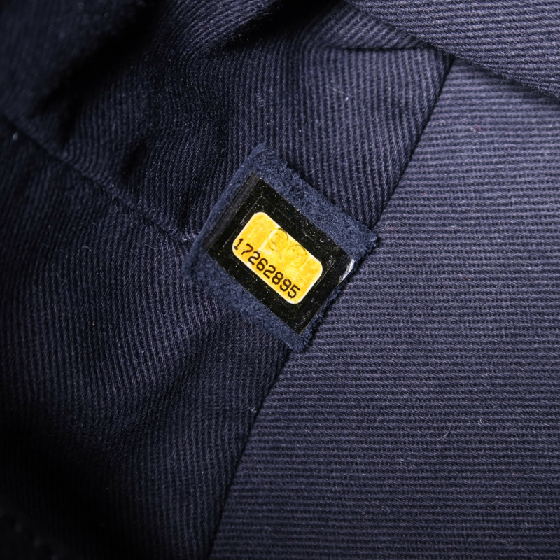 CHANEL 牛皮皮革Shoulder Bag銀扣鏈帶肩背袋-7