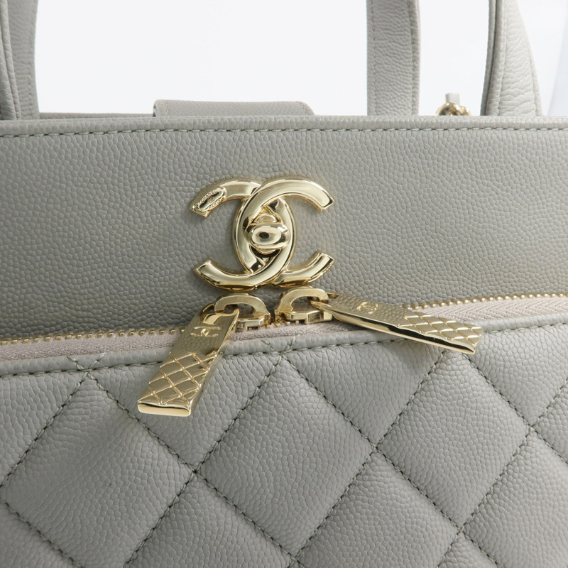 CHANEL 牛皮皮革Business Affinity金扣手挽肩背兩用袋-12