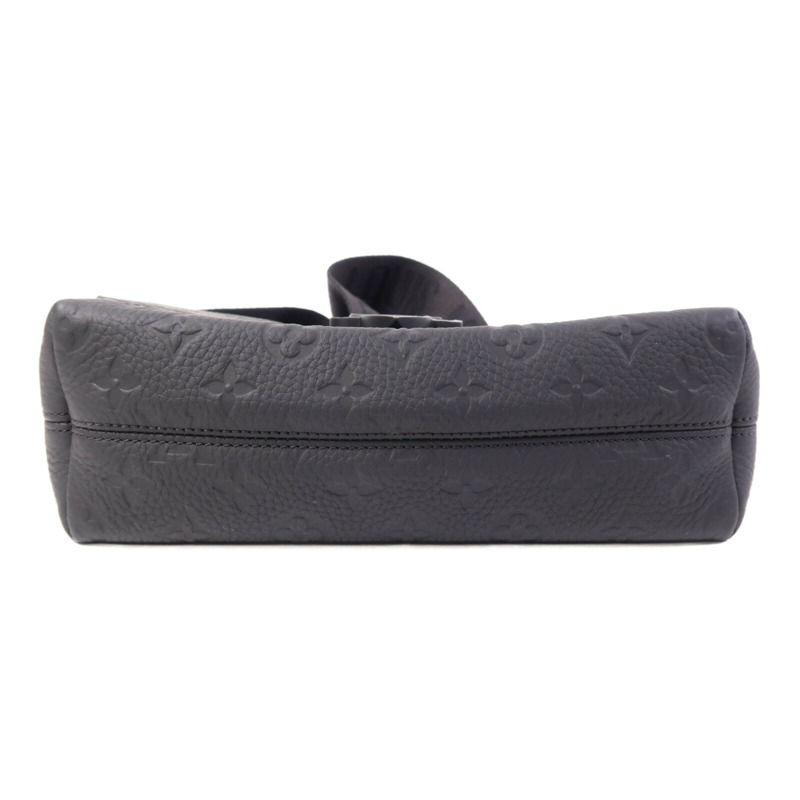 LOUIS VUITTON Taurillon Monogram S-Cape Messenger肩背袋-3