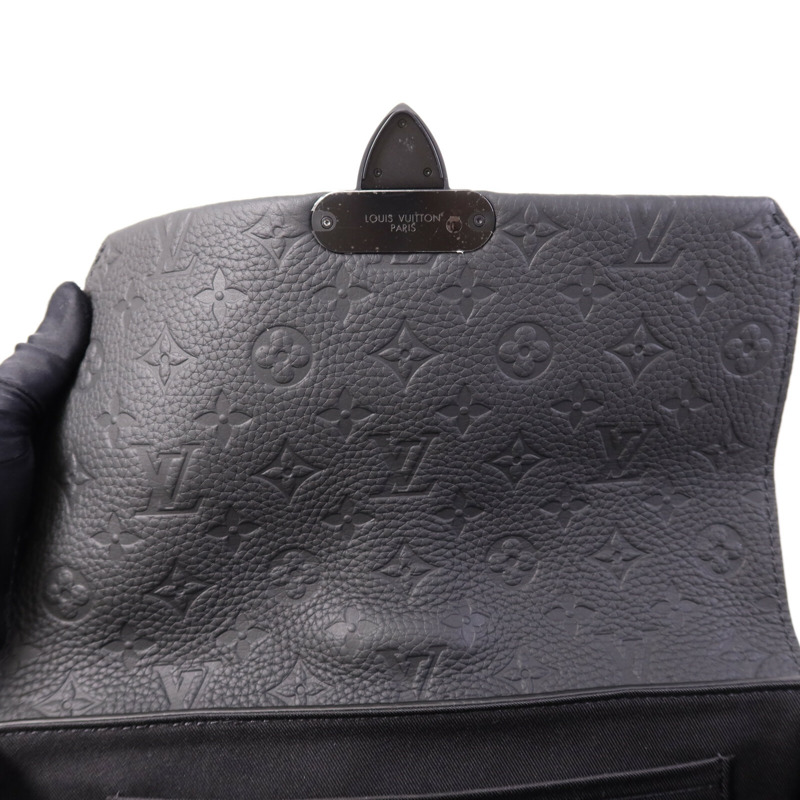 LOUIS VUITTON Taurillon Monogram S-Cape Messenger肩背袋-13