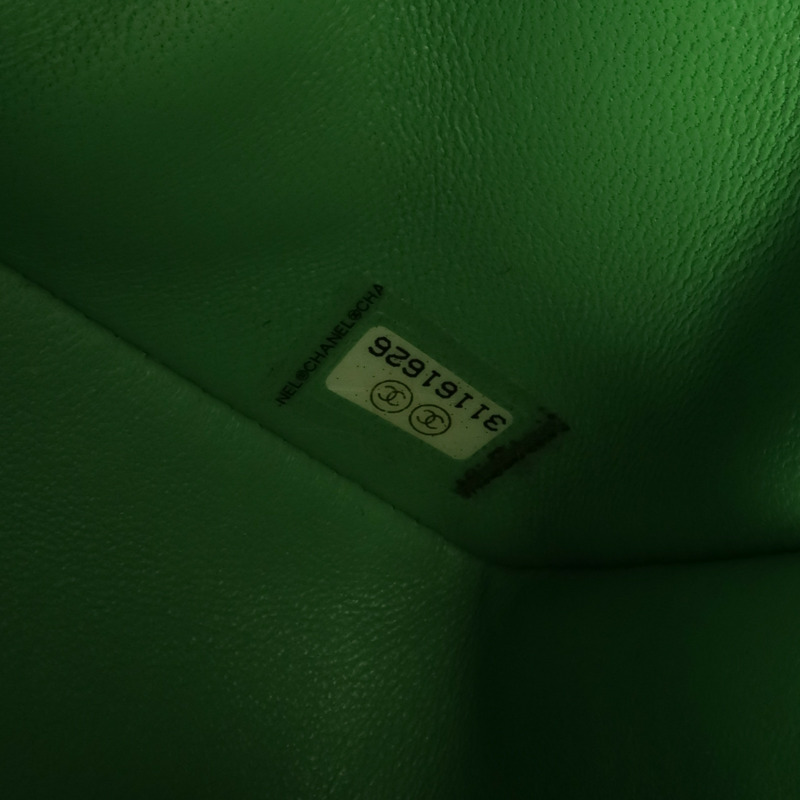 CHANEL 牛皮皮革Chain Shoulder金扣肩背包-6