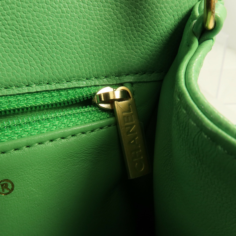 CHANEL 牛皮皮革Chain Shoulder金扣肩背包-18