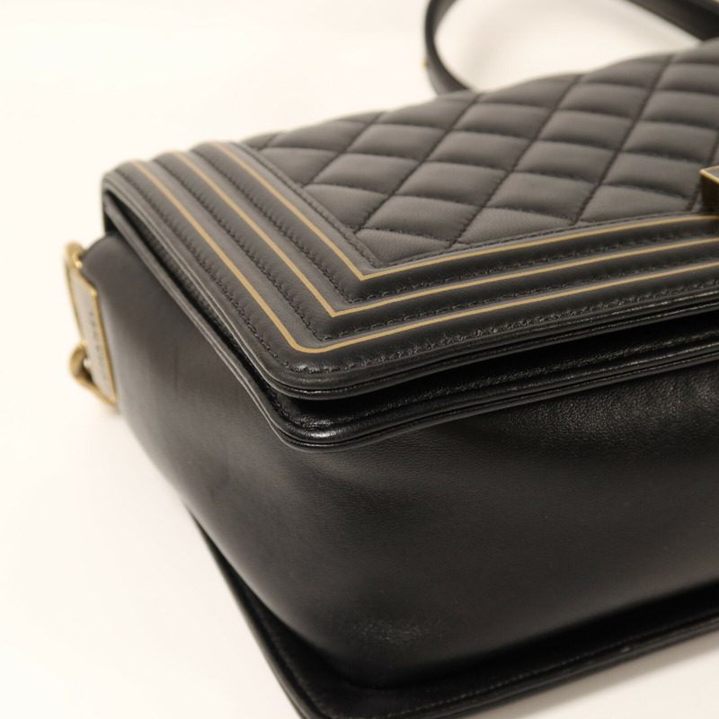 CHANEL 牛皮皮革Boy 25 Studded Handle Flap金扣鏈帶肩背袋-10