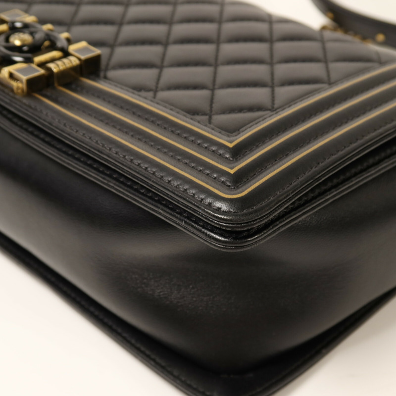 CHANEL 牛皮皮革Boy 25 Studded Handle Flap金扣鏈帶肩背袋-11