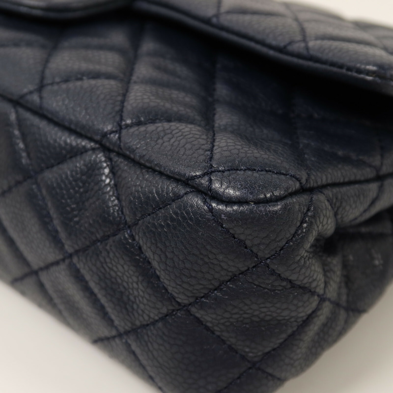 CHANEL 牛皮皮革Classic 25銀扣鏈帶肩背袋-11