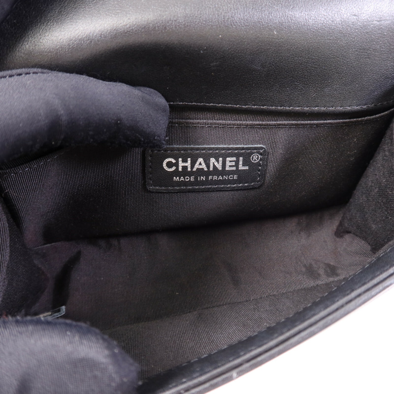 CHANEL 羊皮皮革Boy 20銀扣鏈帶肩背袋-5