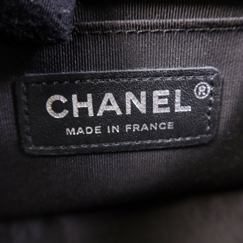 CHANEL 羊皮皮革Boy 20銀扣鏈帶肩背袋-6