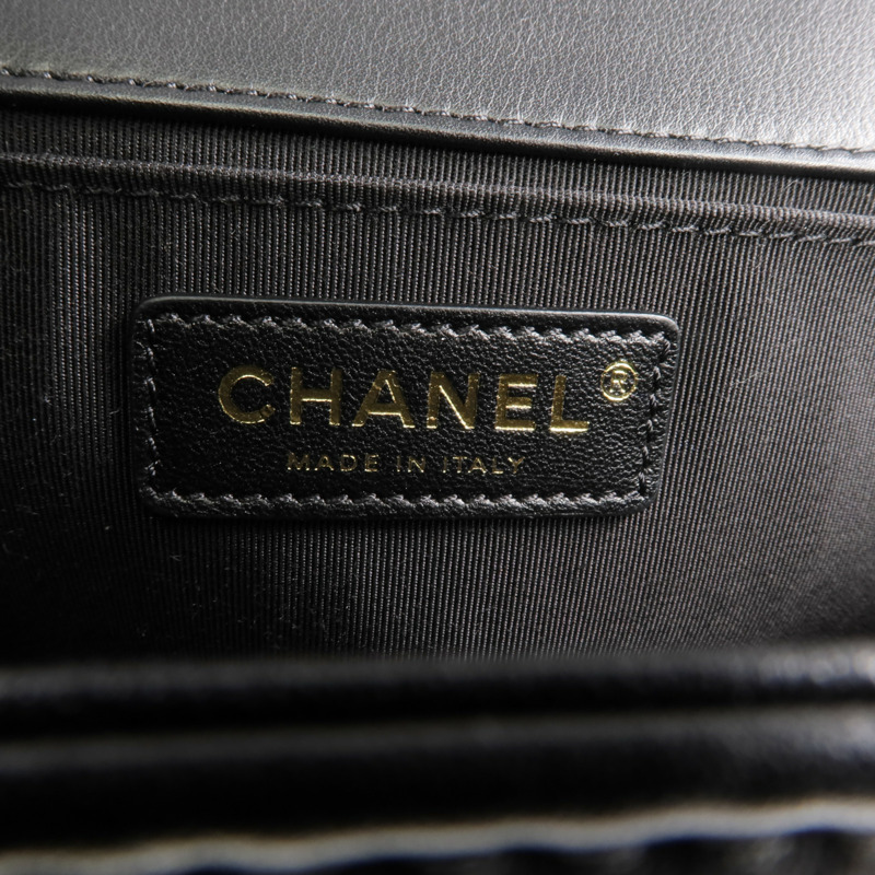 CHANEL 牛皮皮革Boy 25金扣鏈帶肩背袋-5