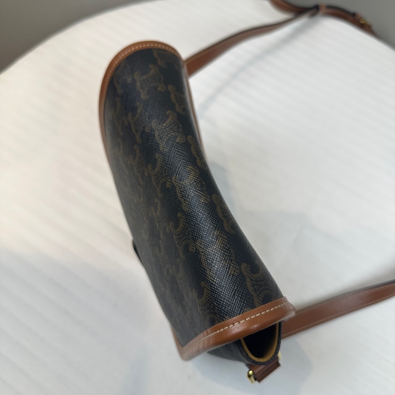 賽琳/Celine Medium Folco 中號金扣凱旋門老花馬鞍包 塗層帆布配棕色牛皮18.5x7x17cm-4