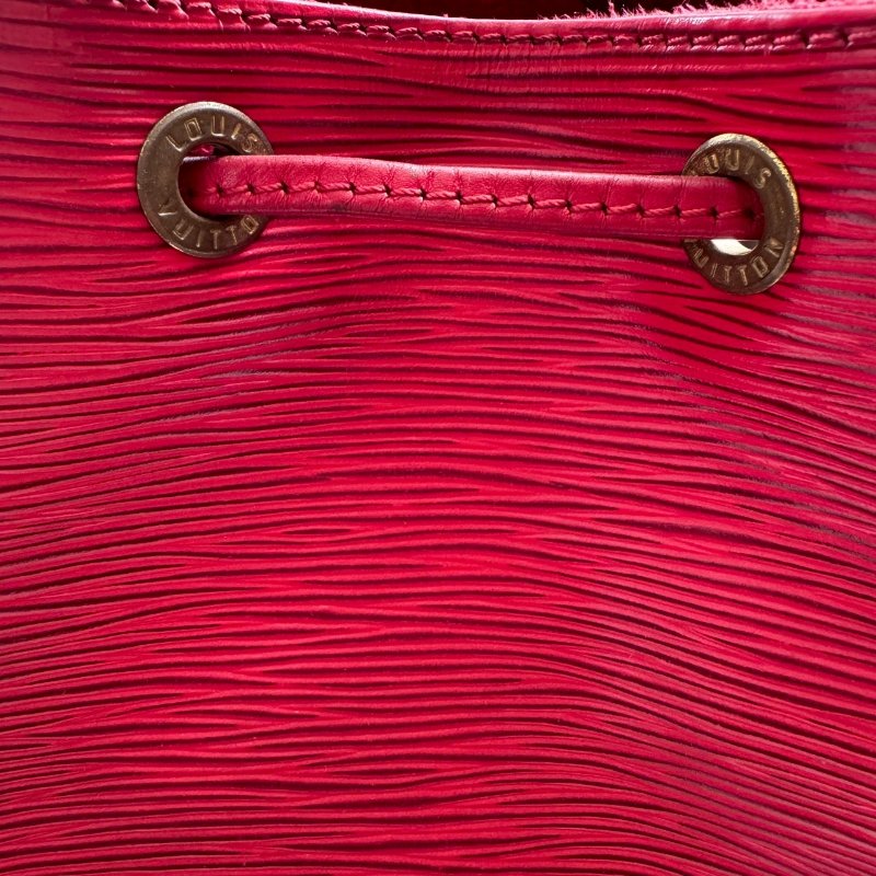 🎉過年必入 LV 新年紅 EPI材質 肩背水桶包-8