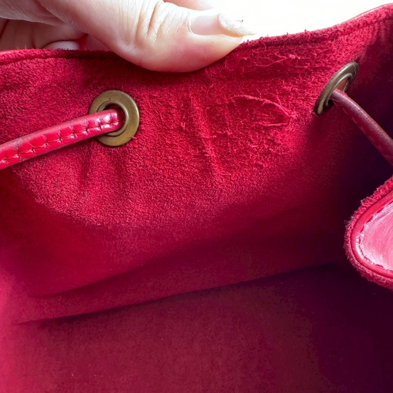 🎉過年必入 LV 新年紅 EPI材質 肩背水桶包-31