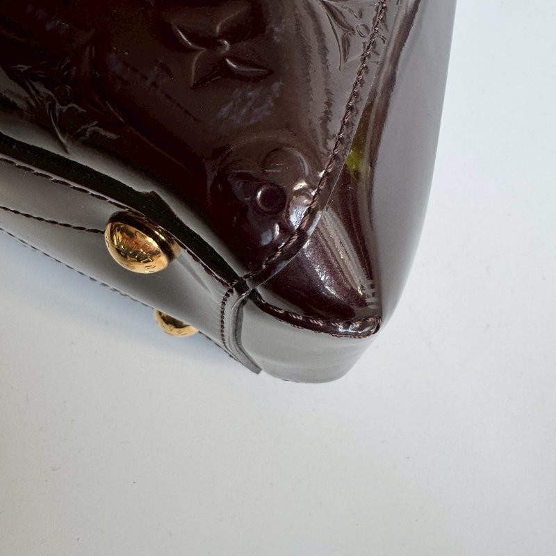 🎉日常上班包(●'◡'●) LV 暗紅色漆皮壓紋蒙田手提斜背包-3