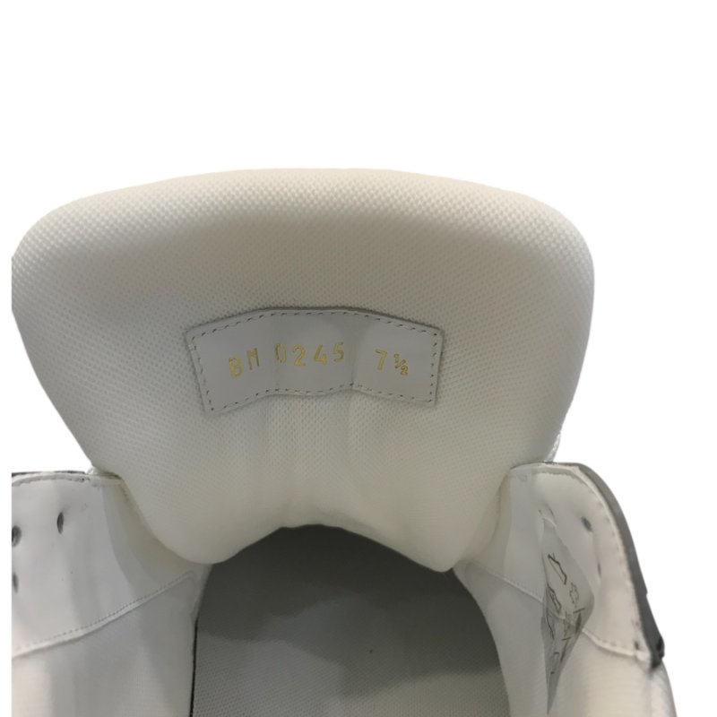 LV壓紋老花牛仔色布鞋-4