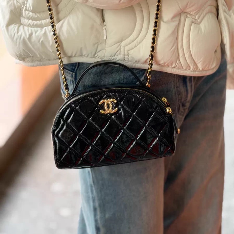 Chanel 23K波士頓 黑金手提斜挎-5